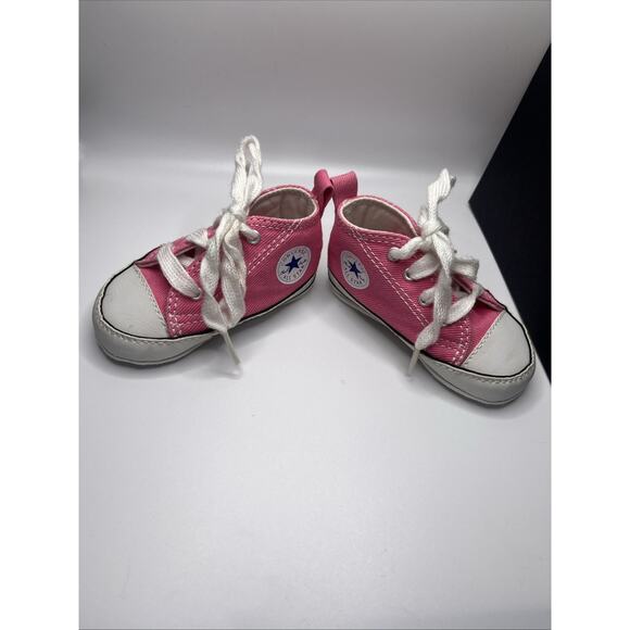 Baby Girl Converse Sneakers US Size 2 Months Pink All Star Chuck Taylor - Picture 1 of 5